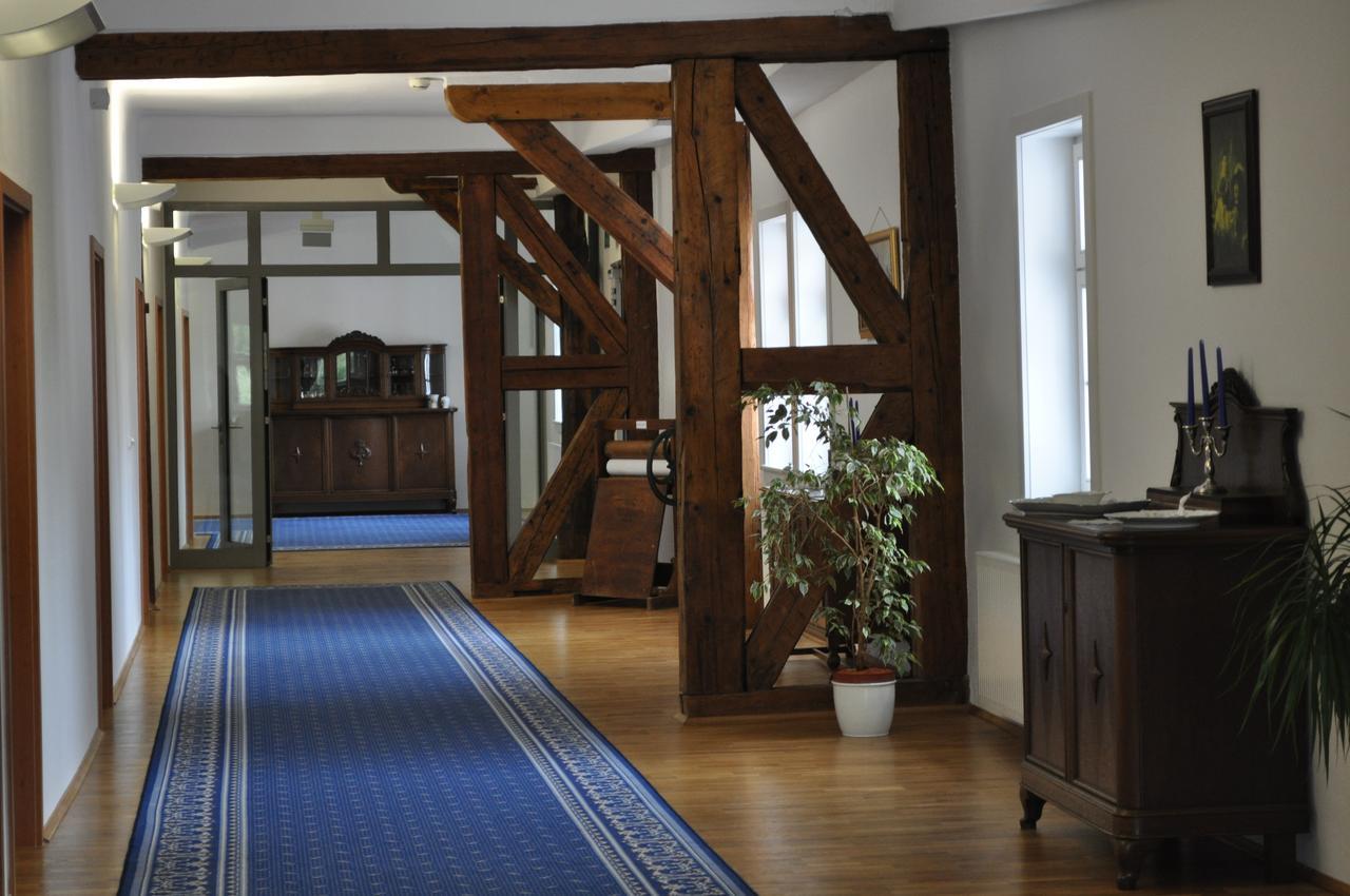 Schlosshotel Am Hainich Behringen  Экстерьер фото